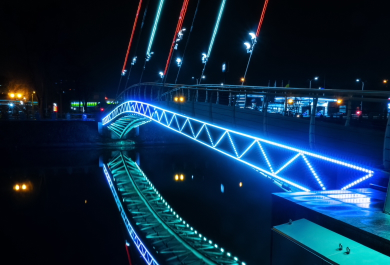 Bridge-Lighting-yang-Efektif-untuk-Keamanan-dan-Daya-Tarik-Visual-Spectrue-1