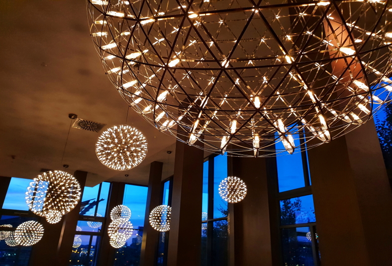 Inovasi-Interact-Hospitality-Signify-yang-Mendukung-Hotel-dan-Resort-Spectrue-1