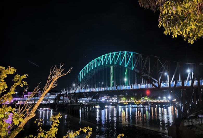 Special Lighting Jembatan Pangulu Iban: Menyatukan Fungsi dan Seni