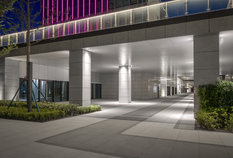 Peran Lighting Kontraktor dalam Mewujudkan Ambient Lighting Building yang Profesional