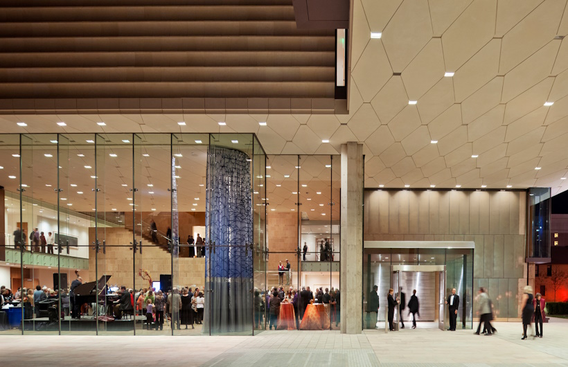 Spectrue, Jasa Kontraktor Pencahayaan di Jakarta untuk Hotel, Mall, dan Hunian Mewah

