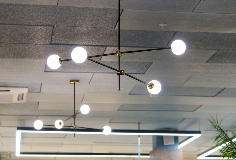 Jasa Kontraktor Pencahayaan di Tangerang dengan Layanan Desain dan Instalasi Lengkap

