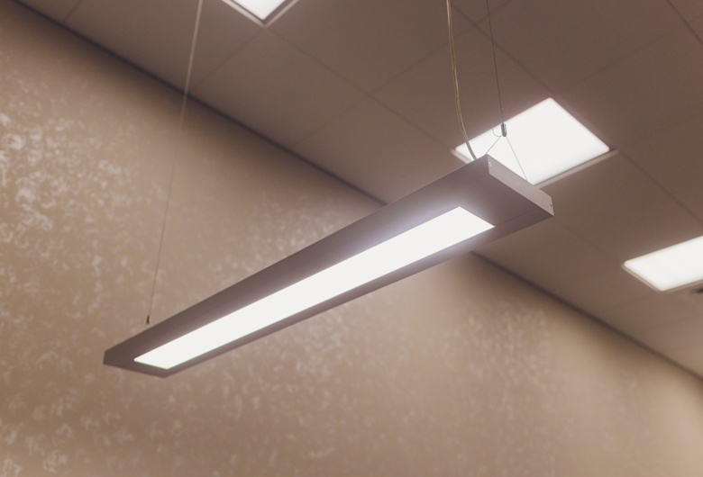 Kontraktor-Lighting-Depok-Berpengalaman-untuk-Proyek-Ruko-Kantor-dan-Perumahan-Spectru