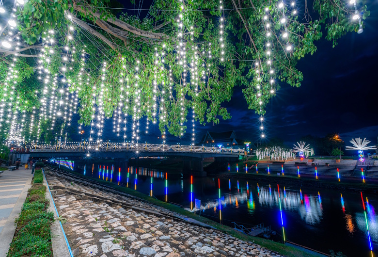 Spectrue, Jasa Beautifikasi Lampu Area Publik untuk Menciptakan Suasana Kota yang Hidup di Malam Hari
