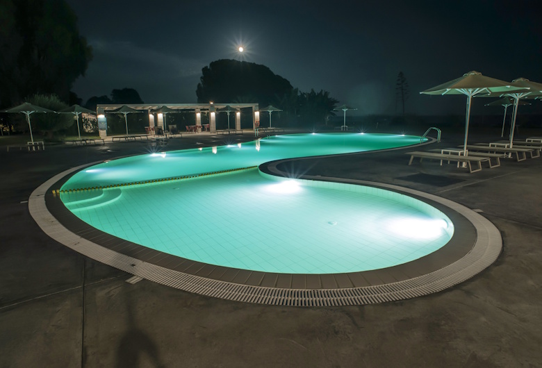 Jangan Asal Pasang! Ini Tips Memilih Jasa Beautifikasi Lampu Air Kolam Profesional
