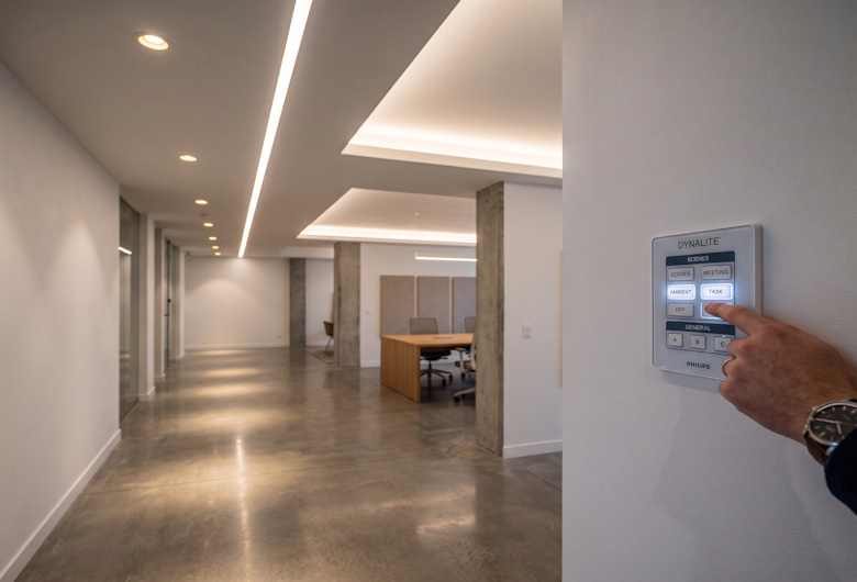 Integrasi Dynalite Lighting Control System dengan BMS dan Smart Building