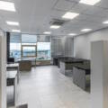 Bagaimana Downlight Interact Office Mendukung Efisiensi Pencahayaan Kantor?